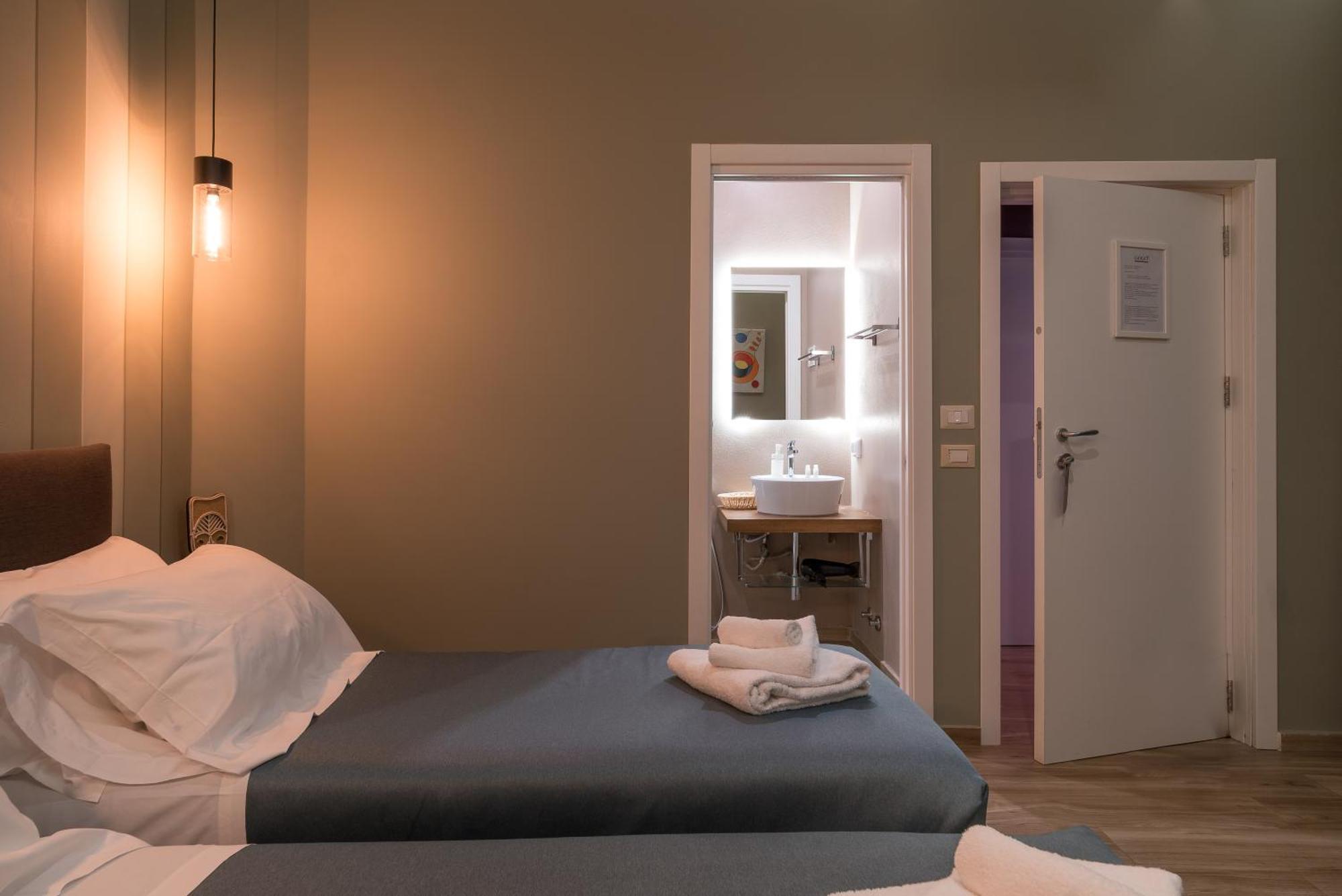 Gogo' Petit Hotel Florencia
