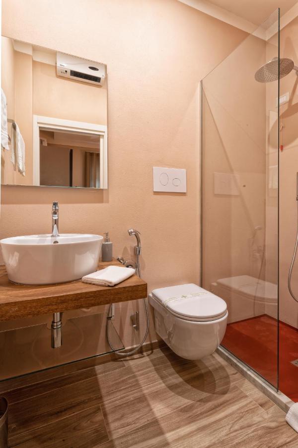Gogo' Petit Hotel Florencia